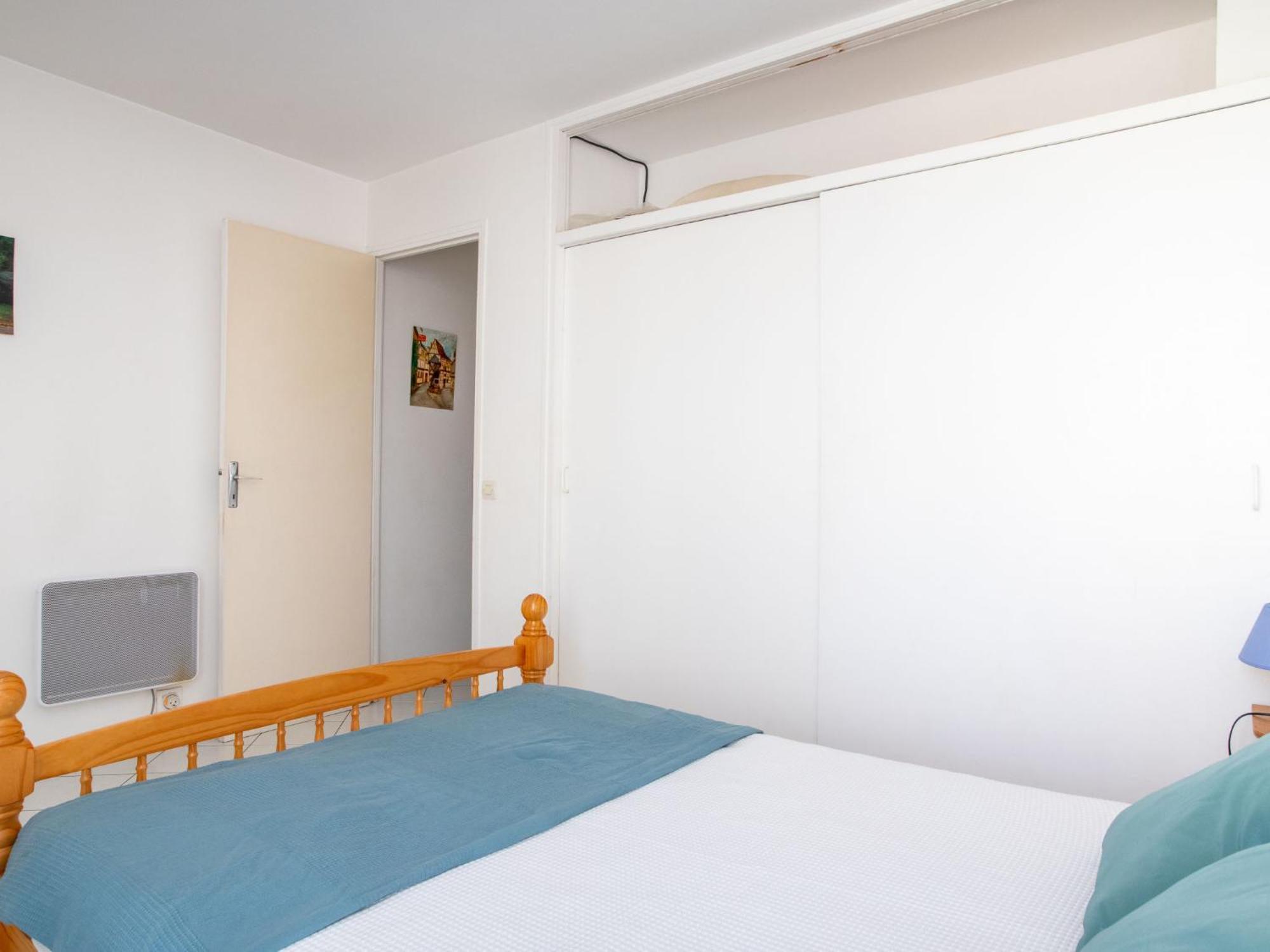 Apartment Les Roses Lauriers By Interhome Le Lavandou Exterior photo